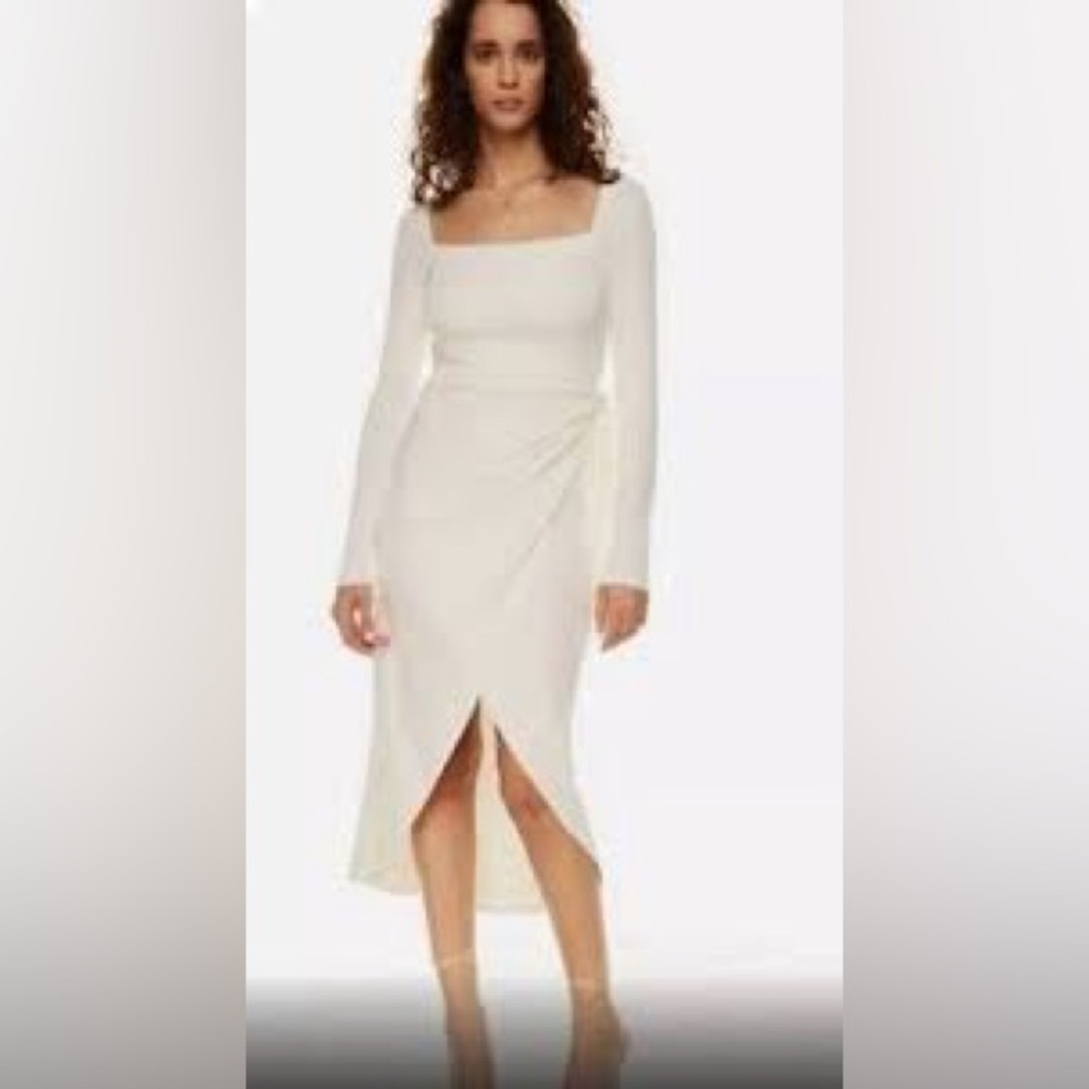 Aritzia Light Birch WILFRED SATURN Long Sleeve Midi Dress